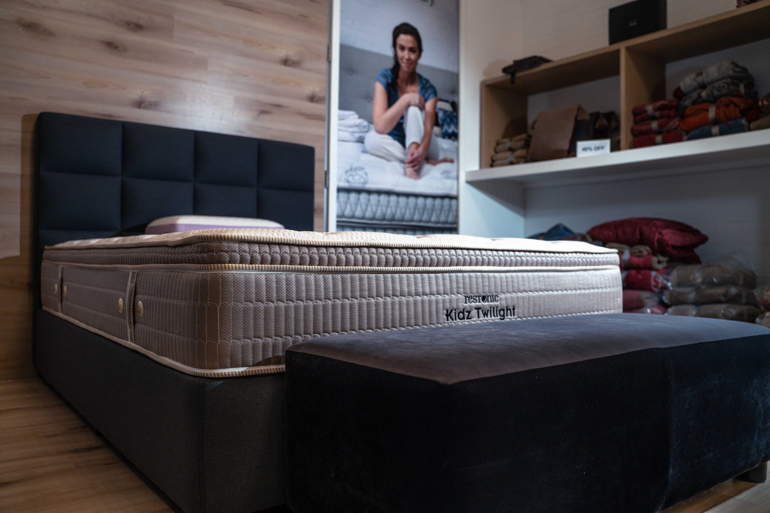 CASABLANCA BED American Beds